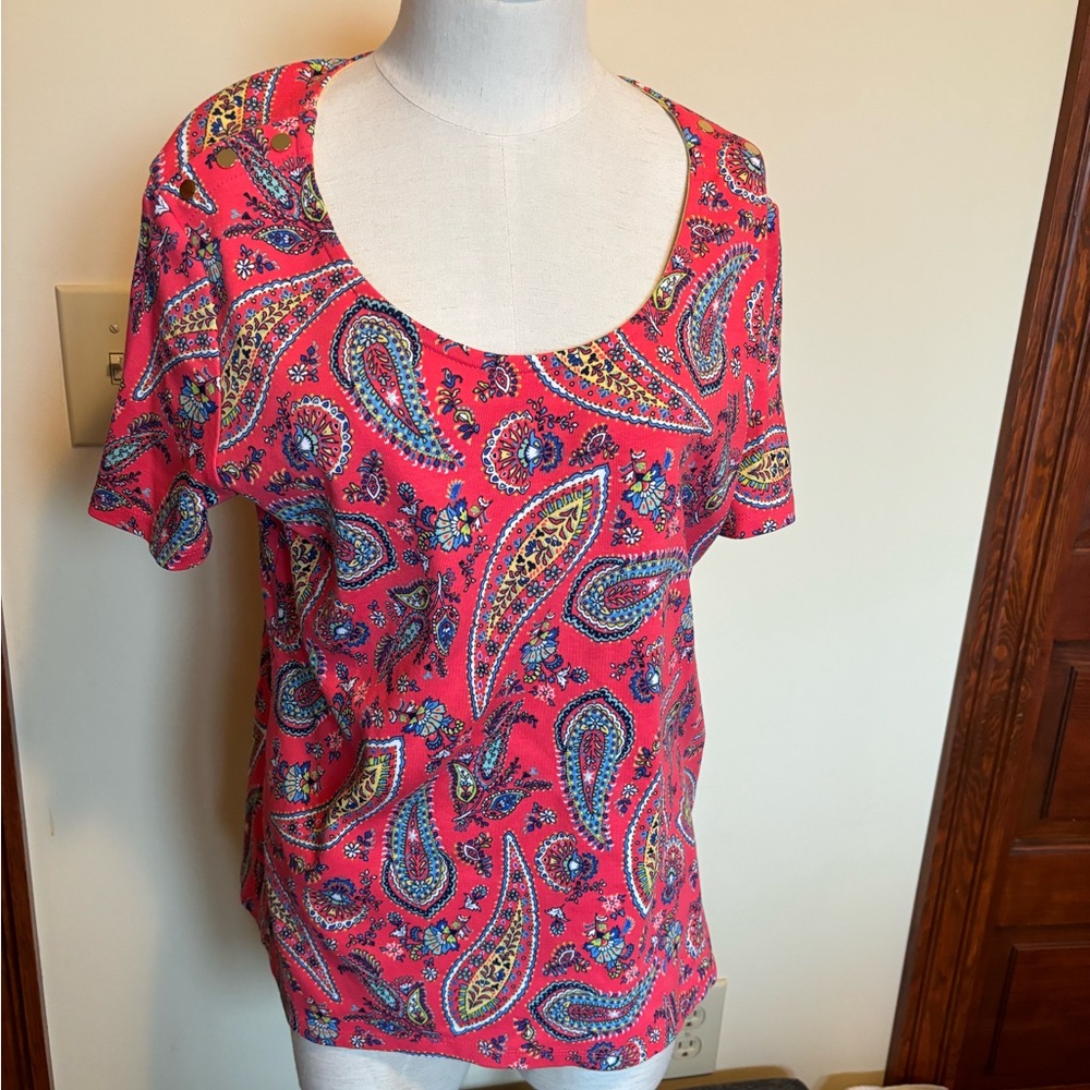 NWOT Beautiful knit top